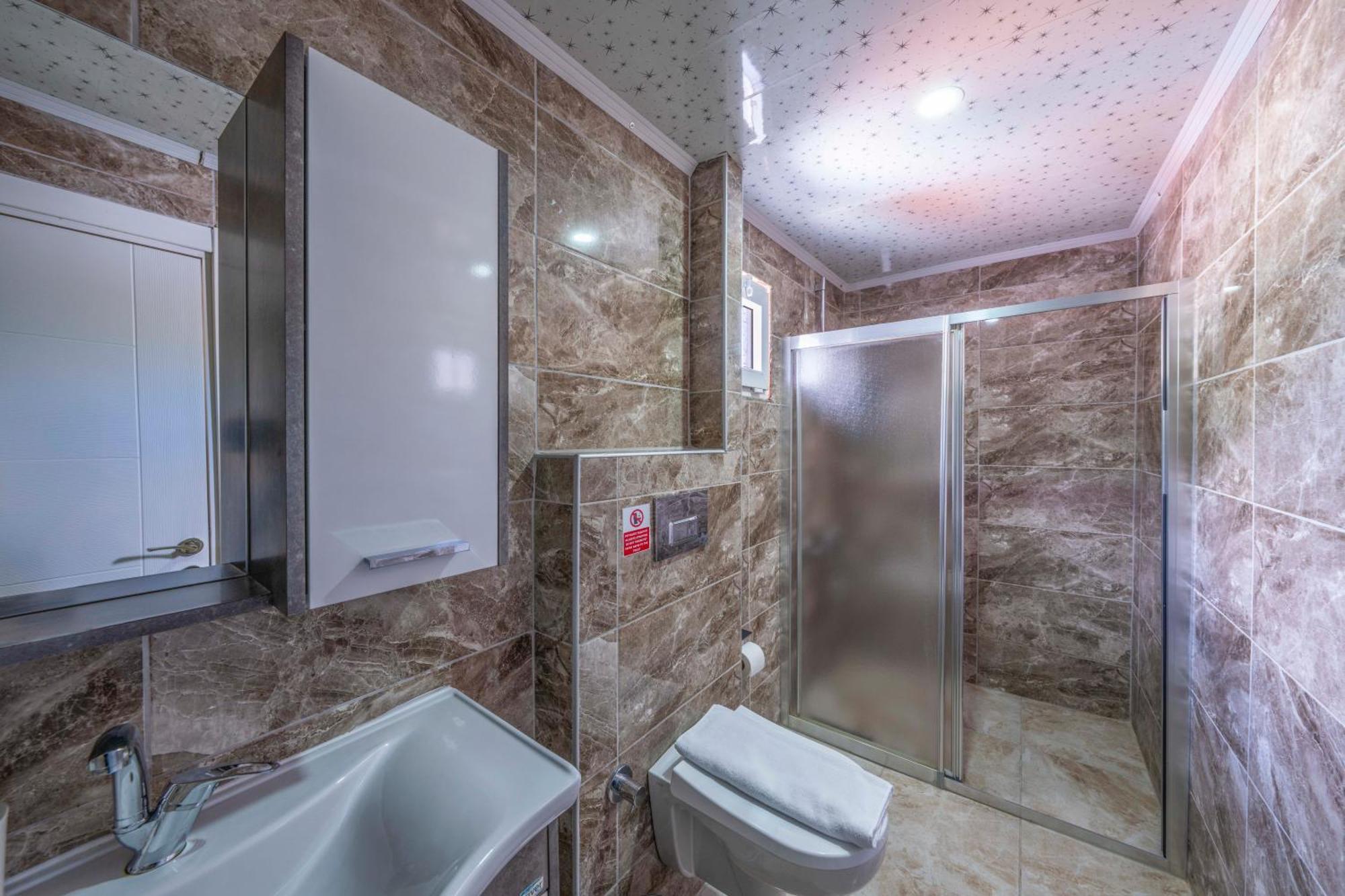Larex Otel Kaş Kültér fotó